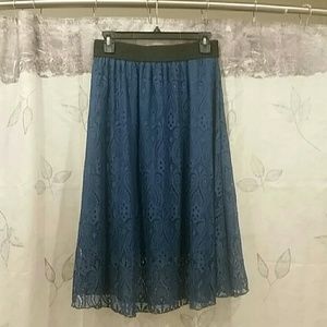 LuLaRoe Skirts - Small LulaRoe Lola Skirt LuLaRoe Skirts - Small LulaRoe Lola Skirt